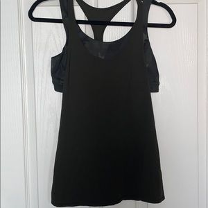 Lululemon tank with built in bra